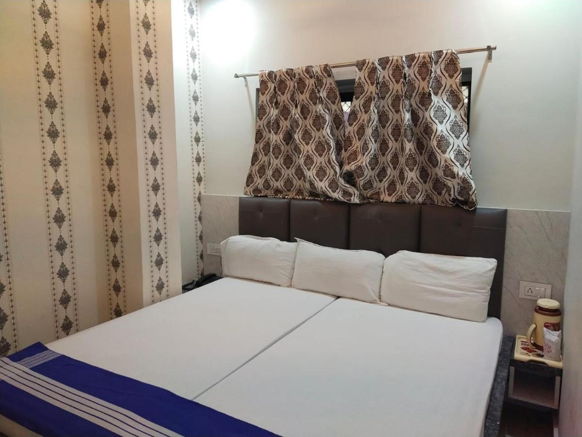 Hotel Gateway Kailash Varanasi Eksteriør billede