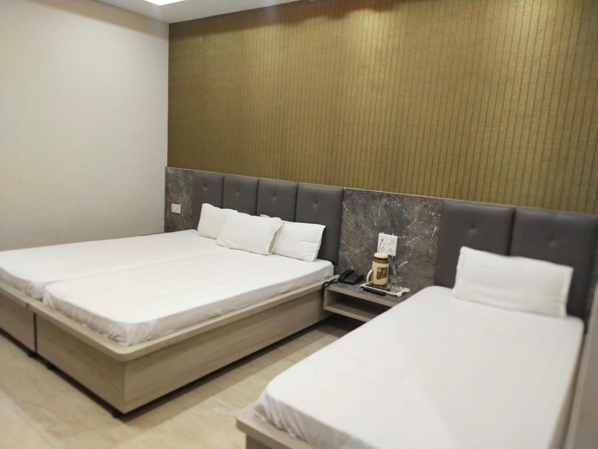 Hotel Gateway Kailash Varanasi Eksteriør billede