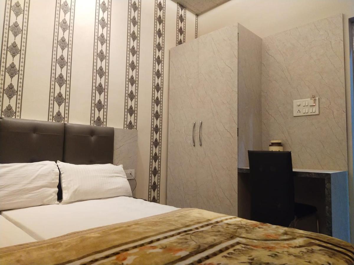 Hotel Gateway Kailash Varanasi Eksteriør billede
