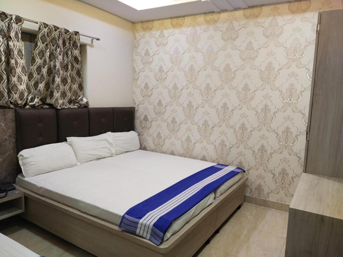 Hotel Gateway Kailash Varanasi Eksteriør billede