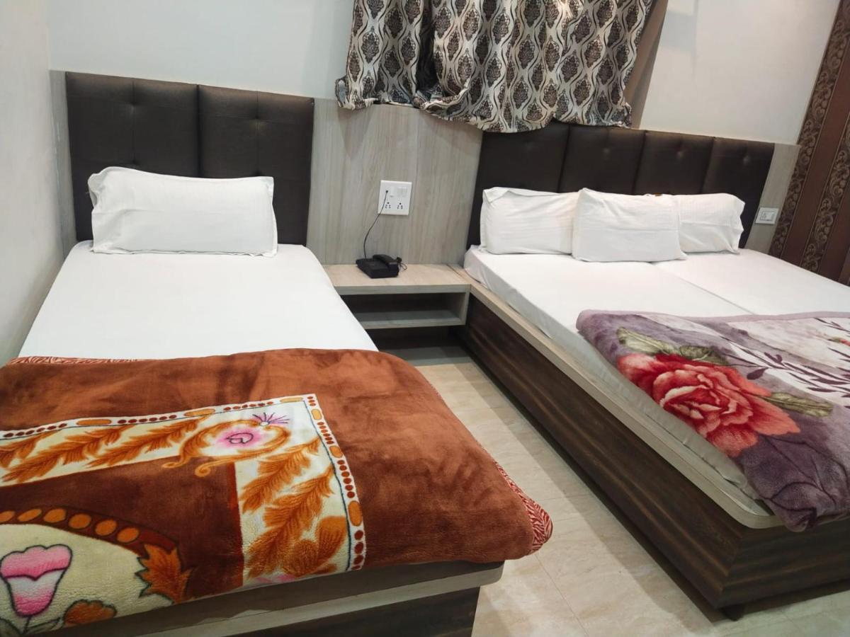 Hotel Gateway Kailash Varanasi Eksteriør billede