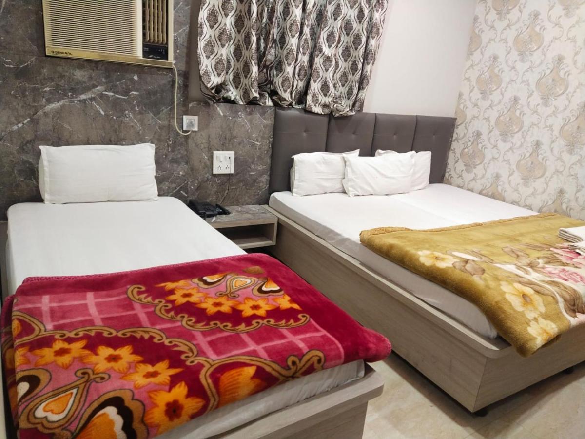 Hotel Gateway Kailash Varanasi Eksteriør billede