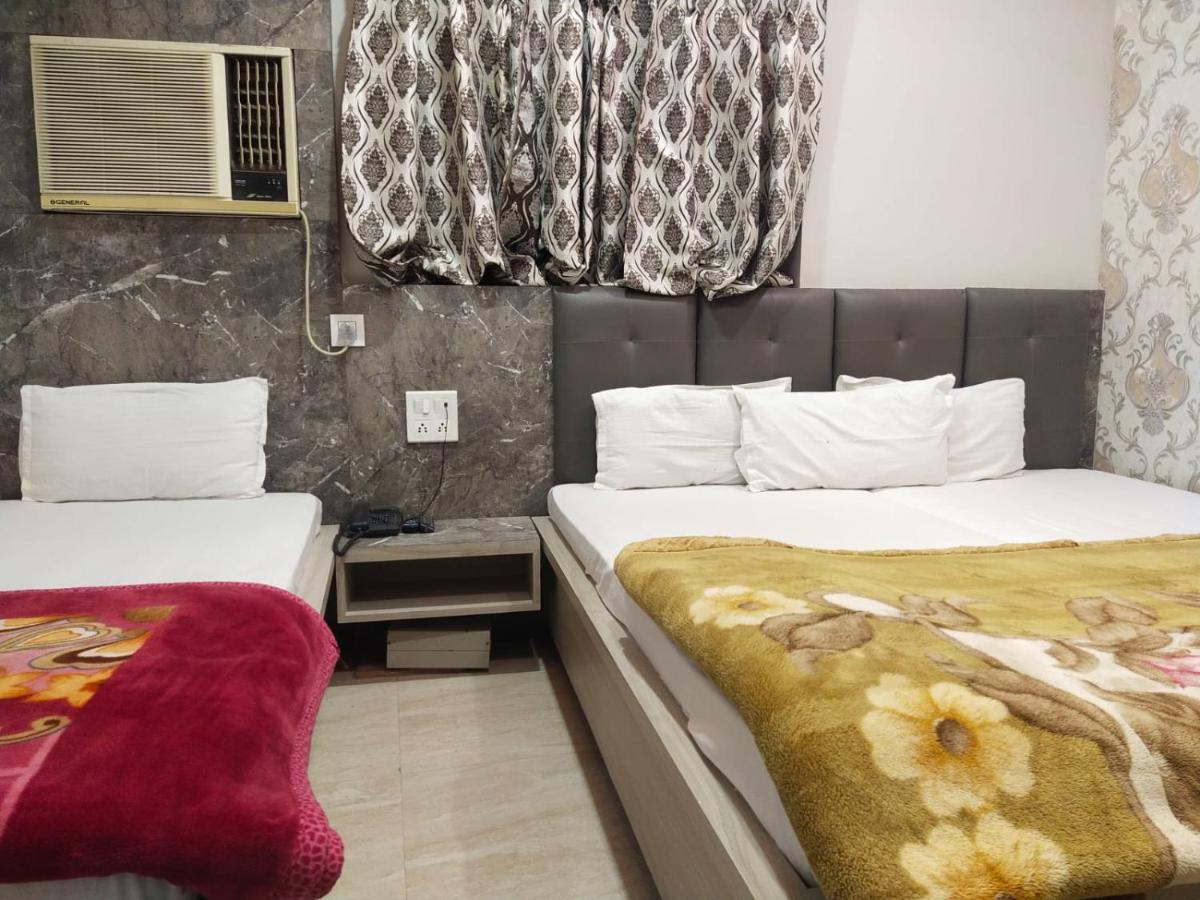 Hotel Gateway Kailash Varanasi Eksteriør billede